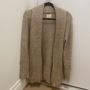Tan open front cardigan sweater from Urban Outfitters brand Pins and Needles